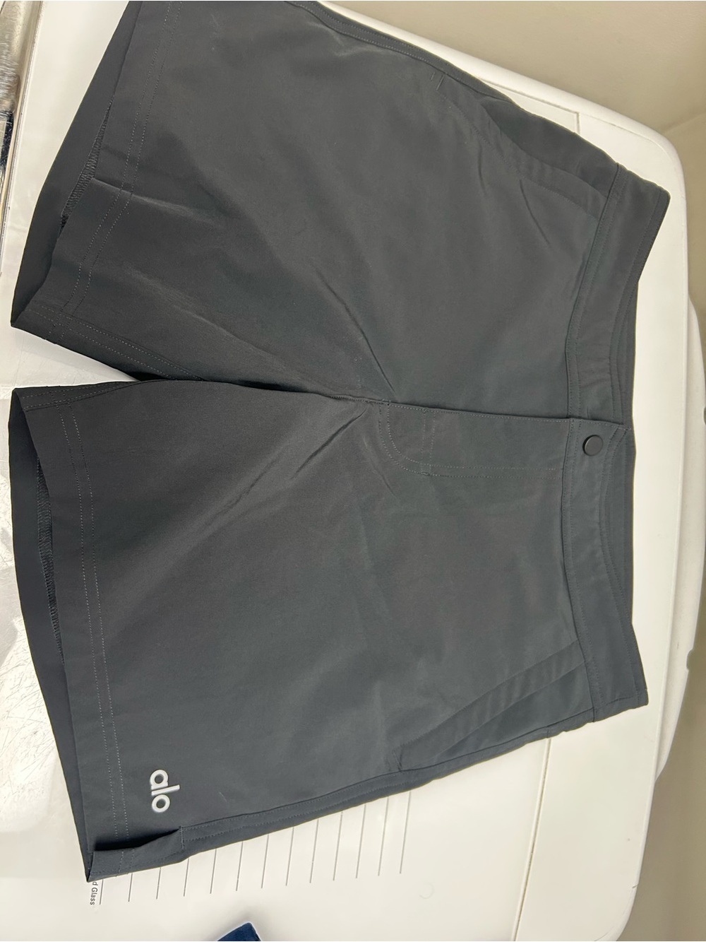 ALO Yoga Men’s Black Athletic Shorts with Subtle Logo
